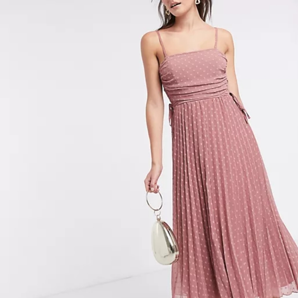 Midi Dress with Drawstring Details in Tea Rose